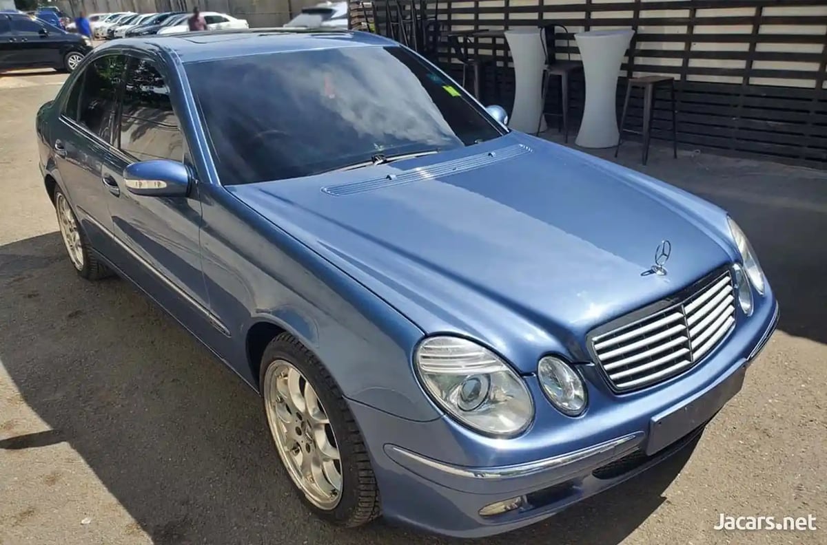 2004 Mercedes-Benz E-Class