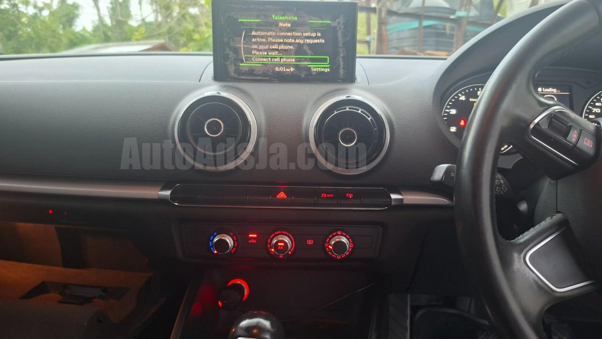 2014 AUDI A3
