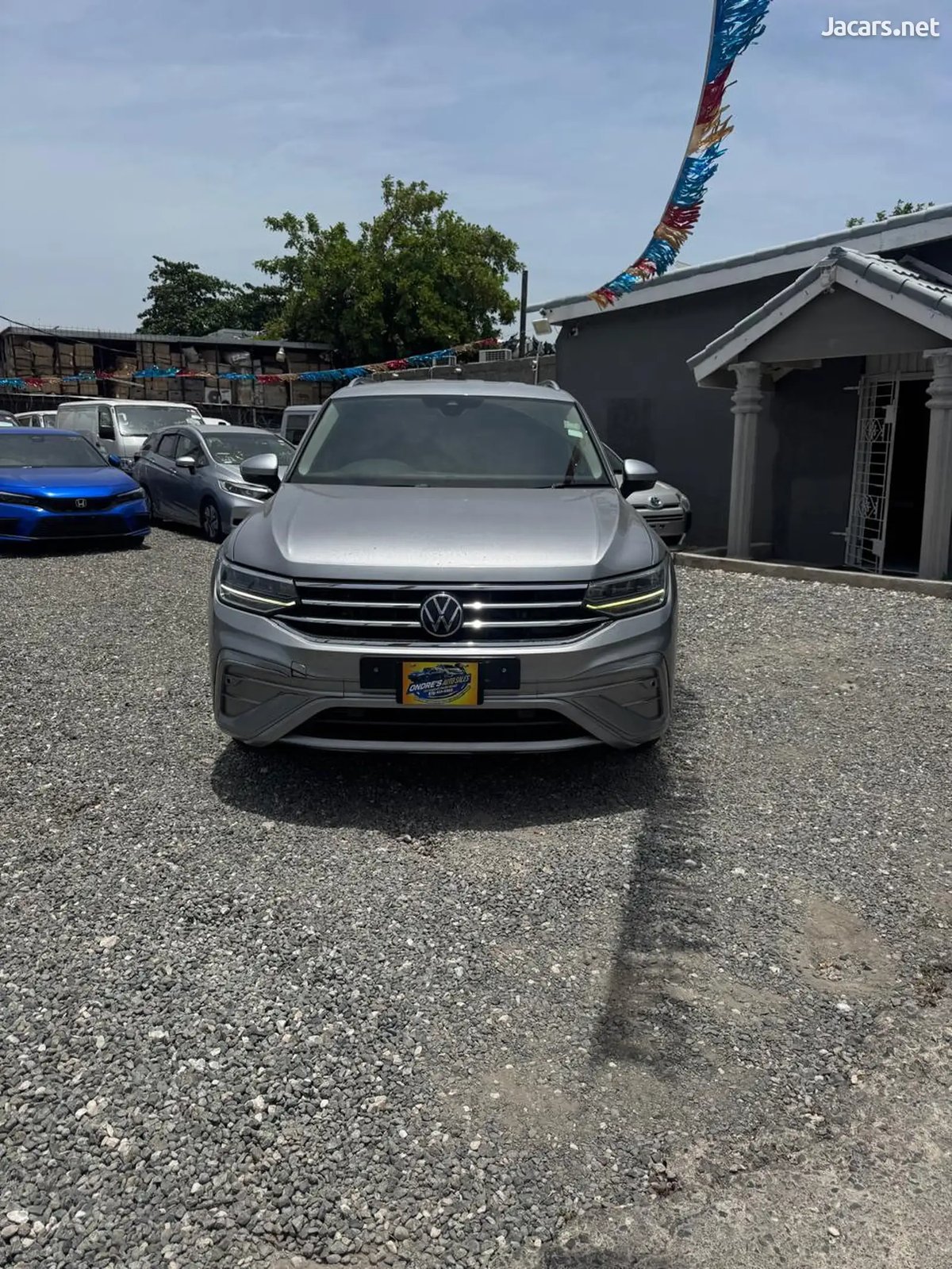 2023 VOLKSWAGEN Tiguan
