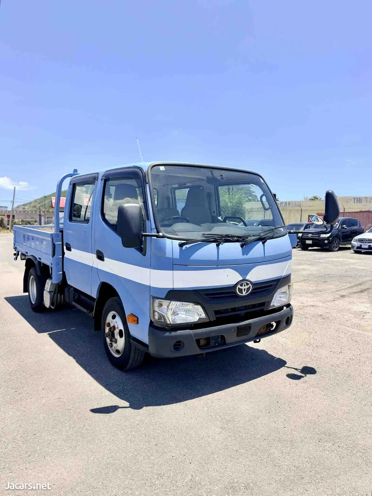 TOYOTA DYNA