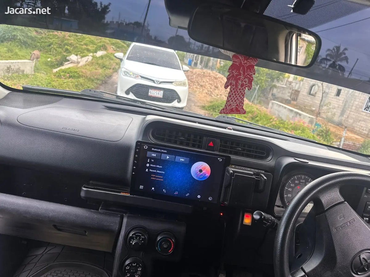 2017 TOYOTA Probox