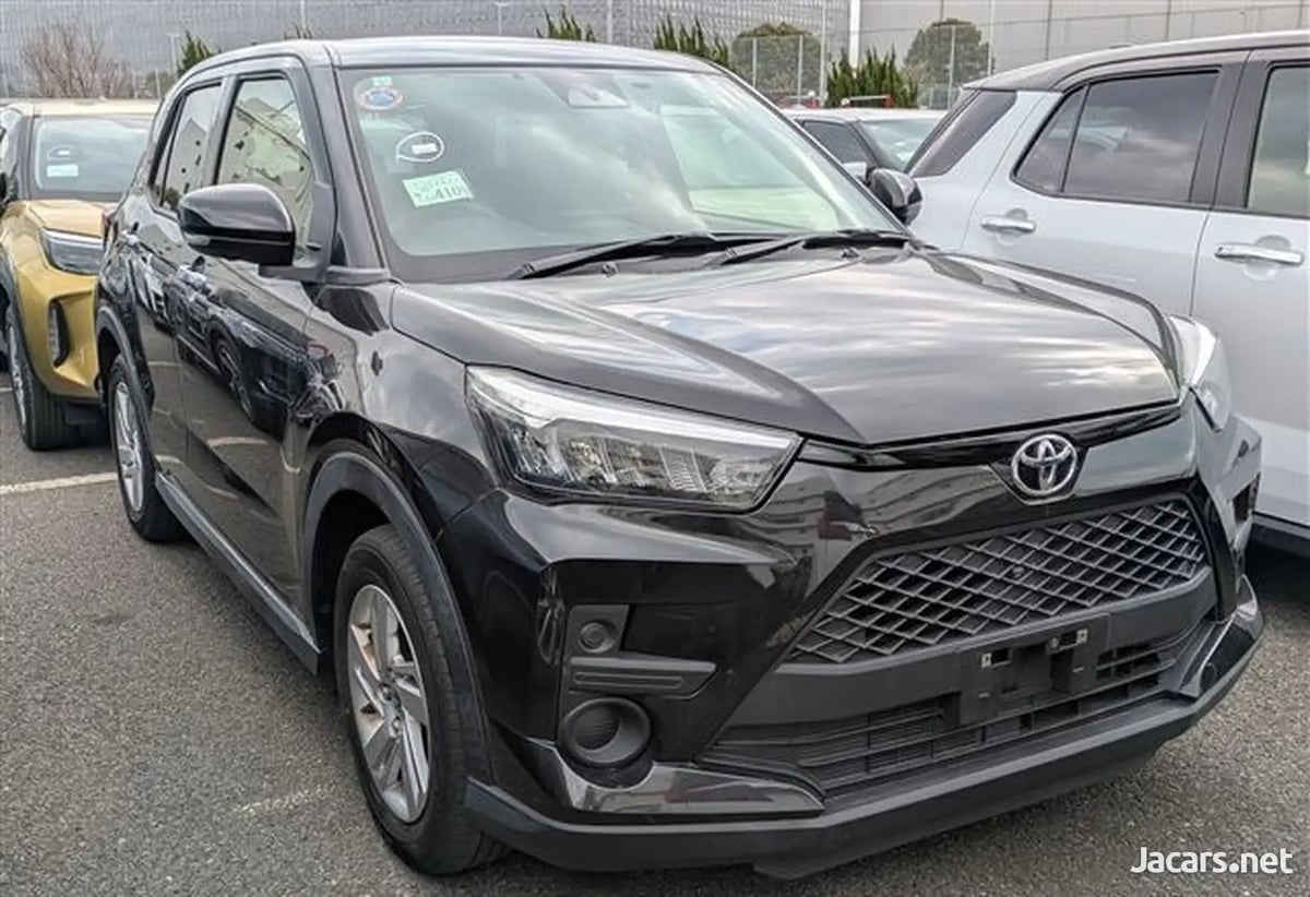 2023 TOYOTA Raize