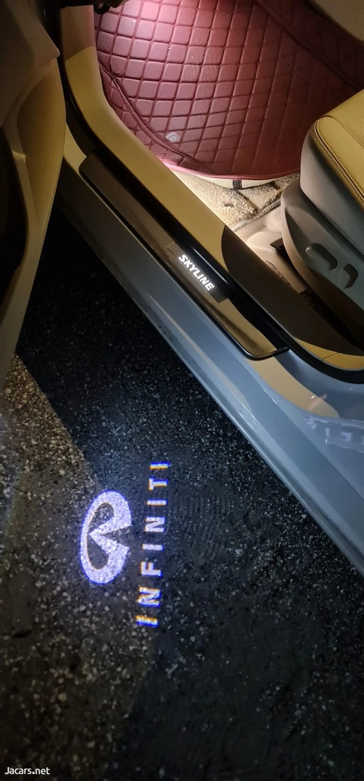 2015 INFINITI Q50