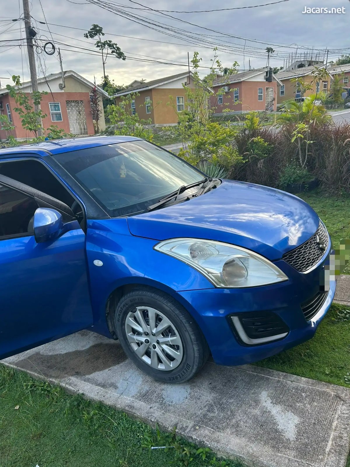 2014 SUZUKI Swift