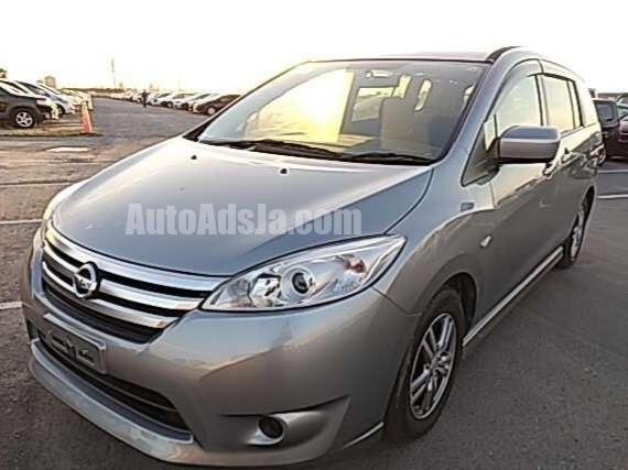 2015 NISSAN LAFESTA