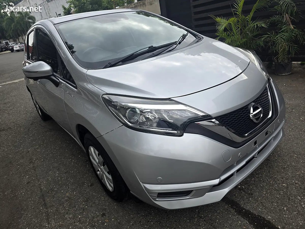 2018 NISSAN Note