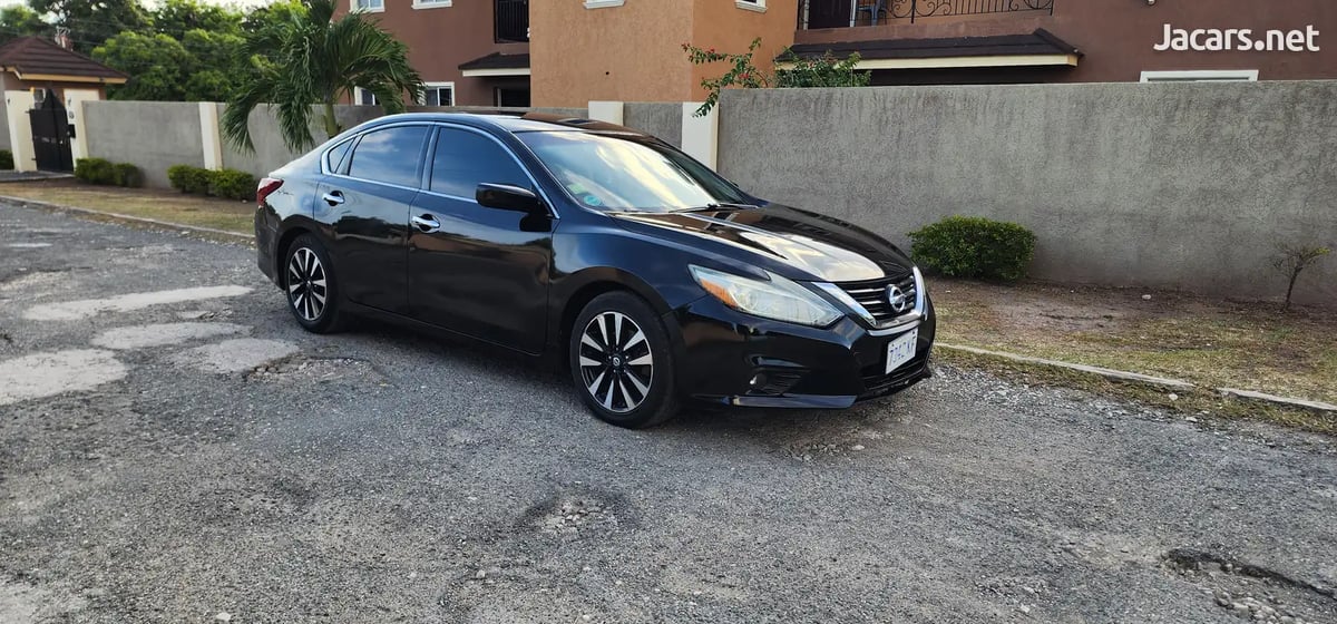 2018 NISSAN Altima