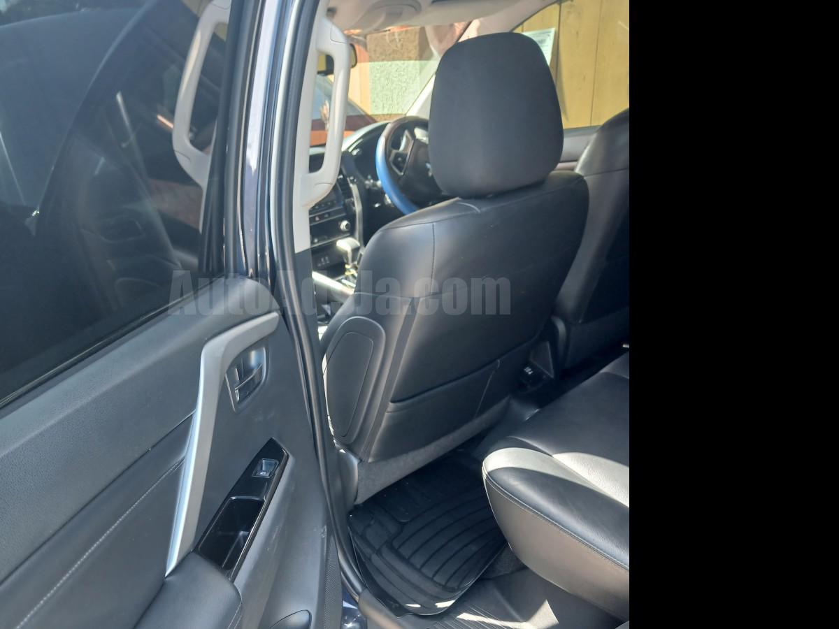 2022 MITSUBISHI MONTERO