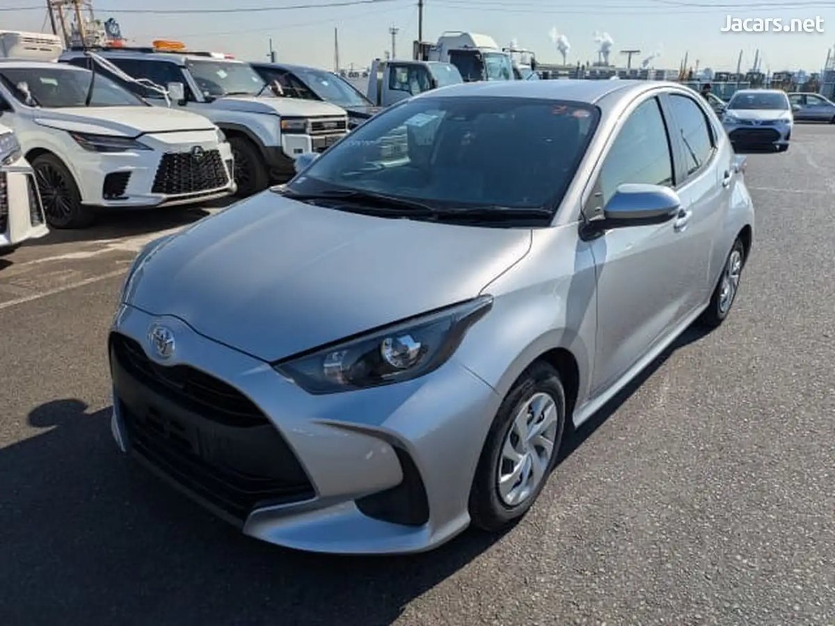 2023 TOYOTA Yaris