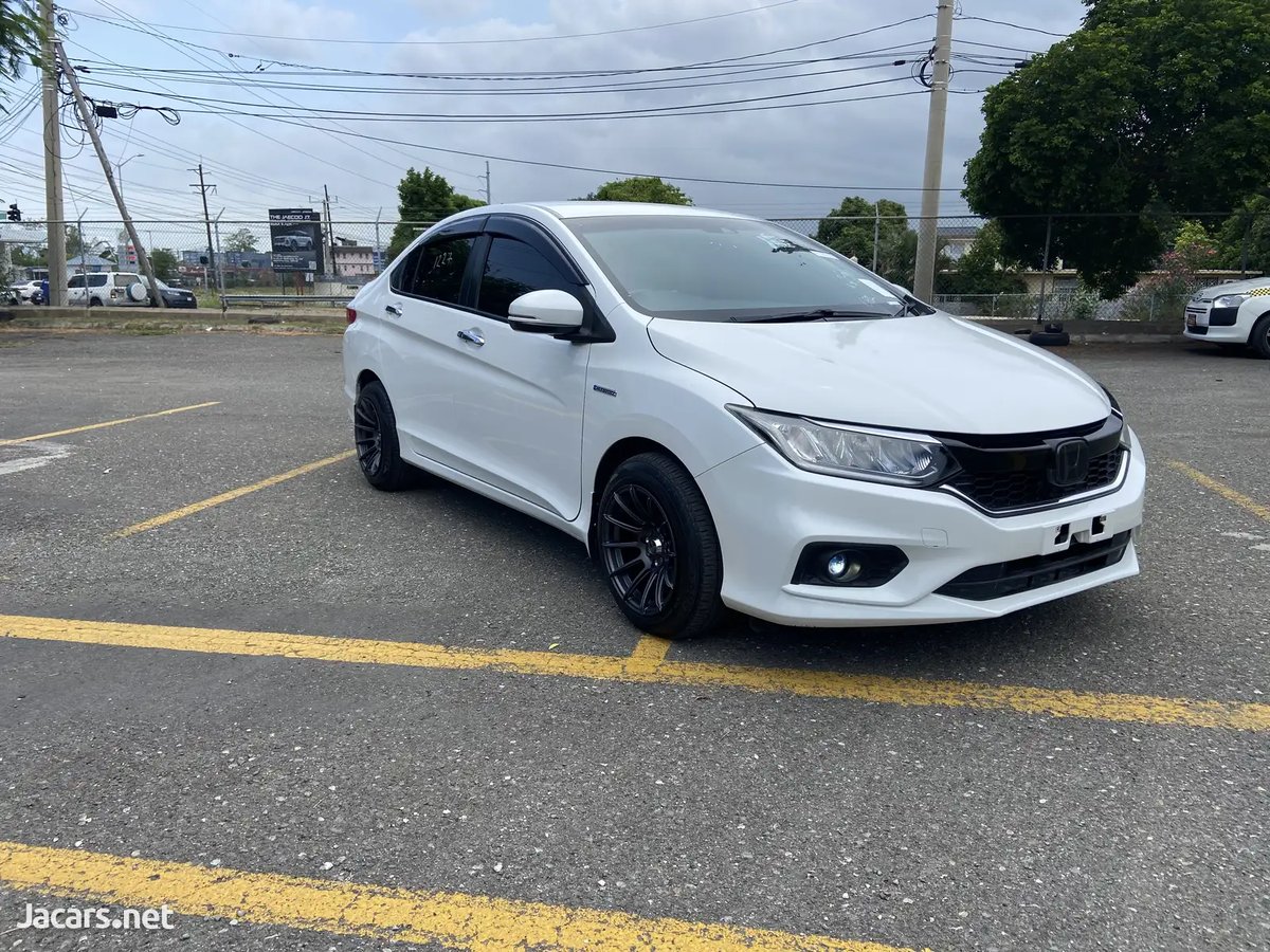 2019 HONDA Grace