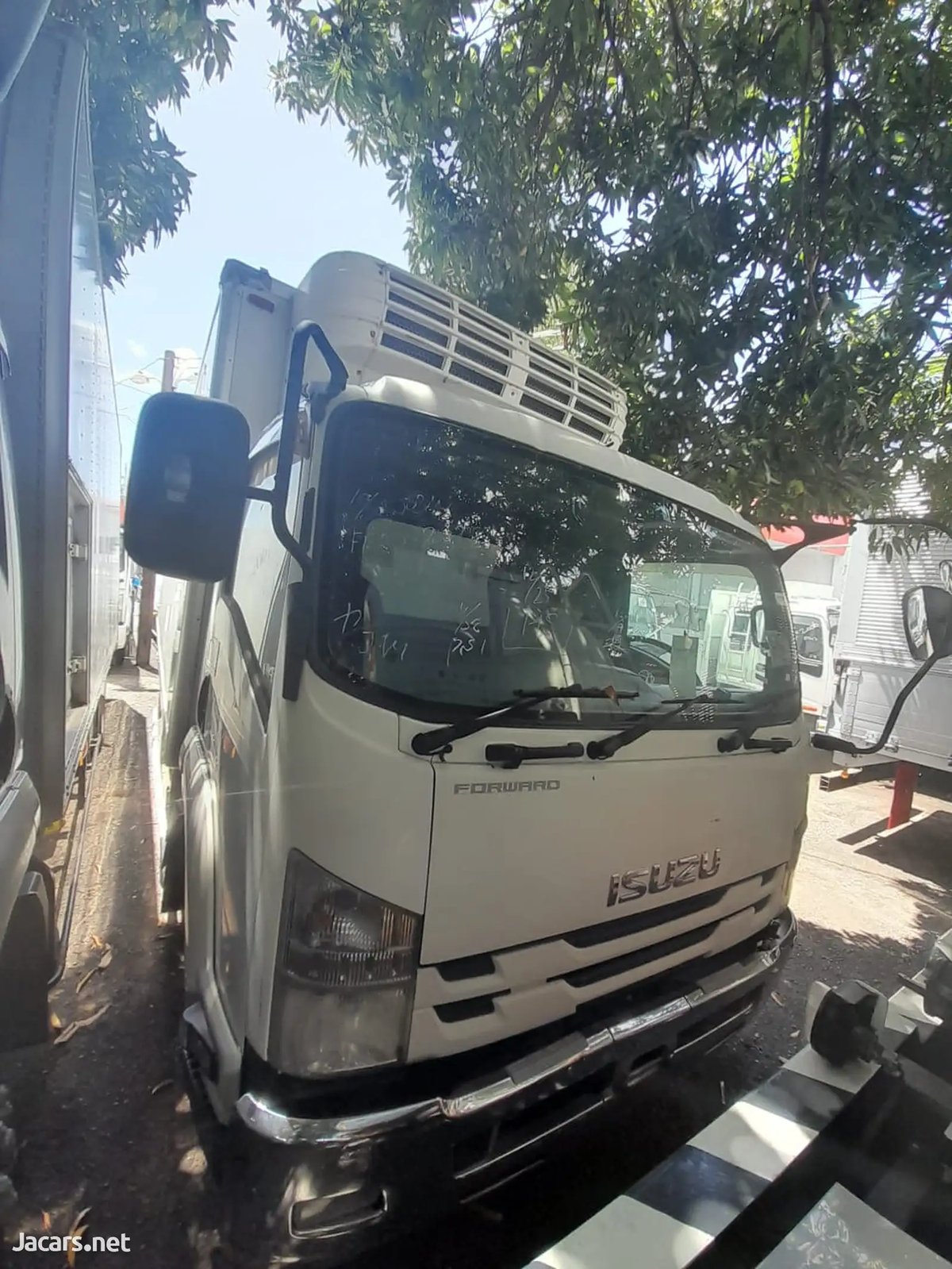 2016 ISUZU Forward