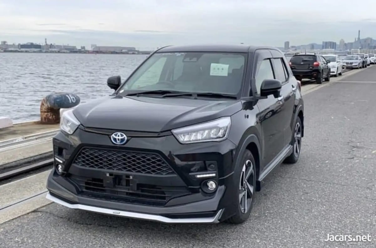 2022 TOYOTA Raize