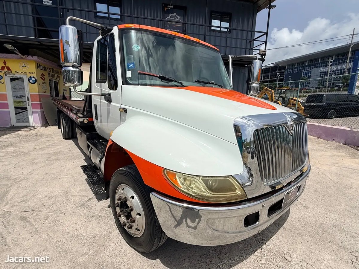 2007 INTERNATIONAL Dura