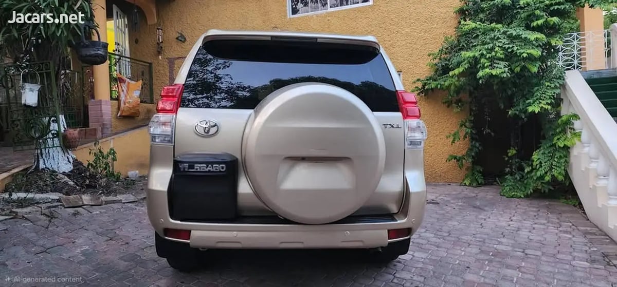 2012 TOYOTA Land