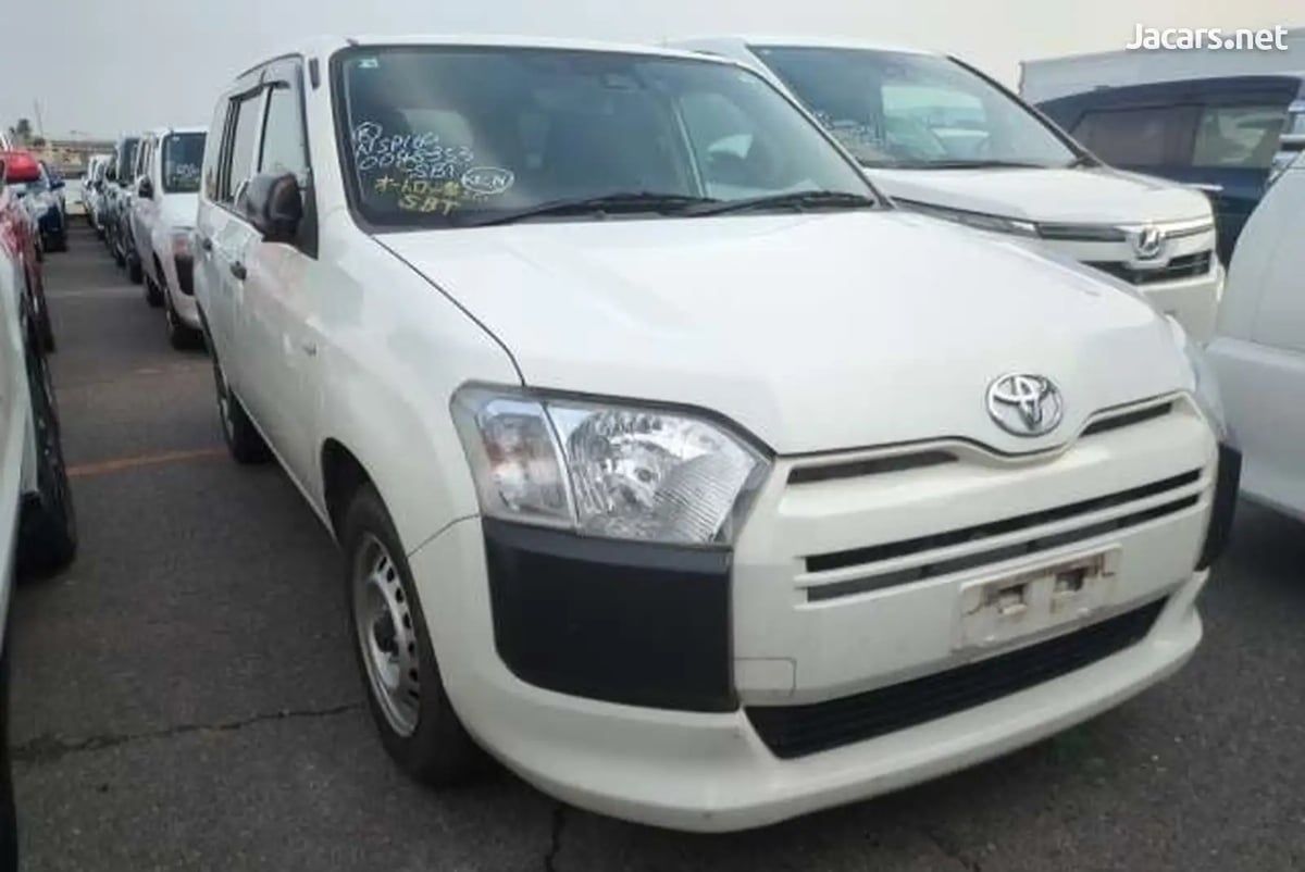 2019 TOYOTA Probox