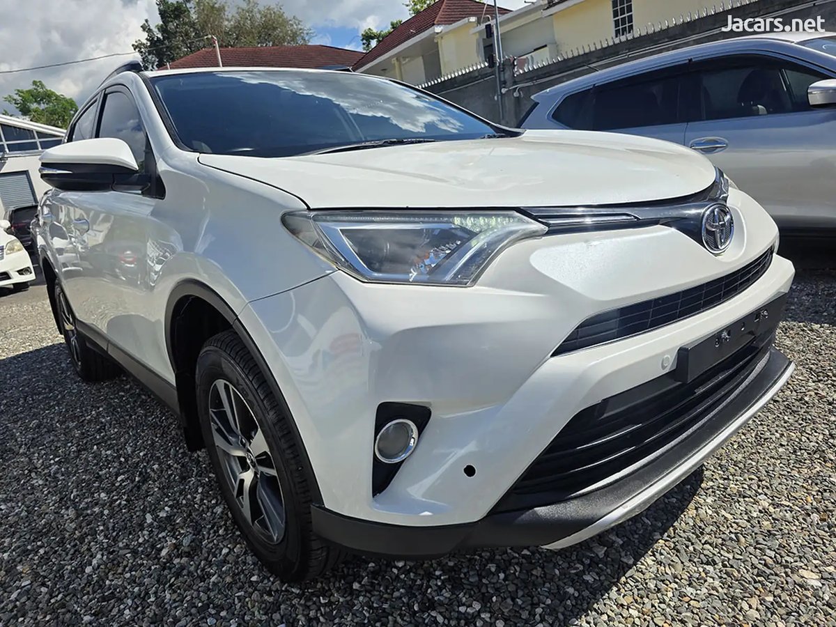 2018 TOYOTA RAV4