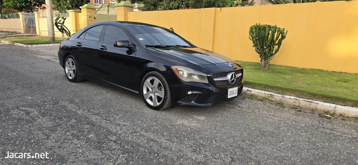 2015 Mercedes-Benz CLA-Class