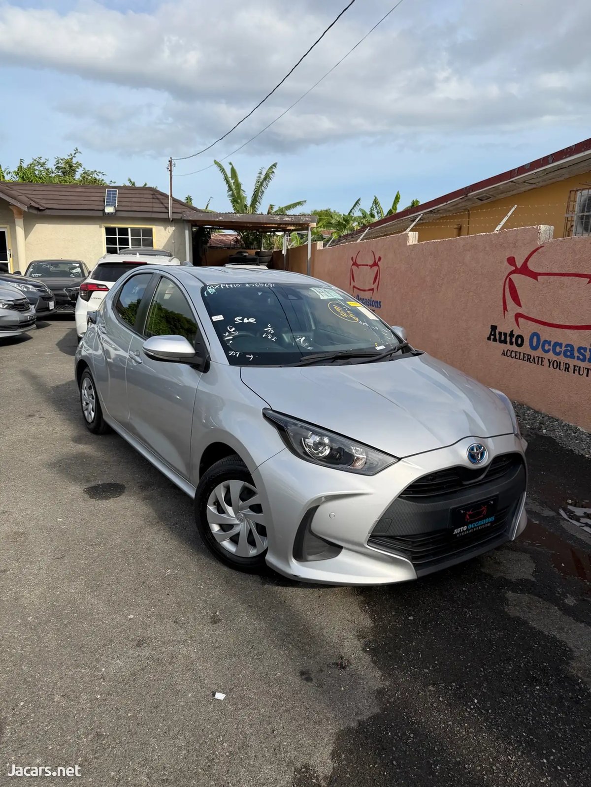 2021 TOYOTA Yaris