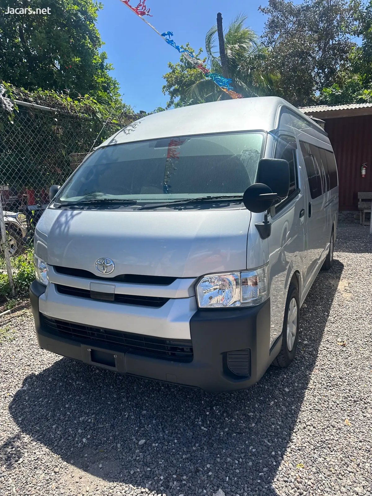 2019 TOYOTA Hiace
