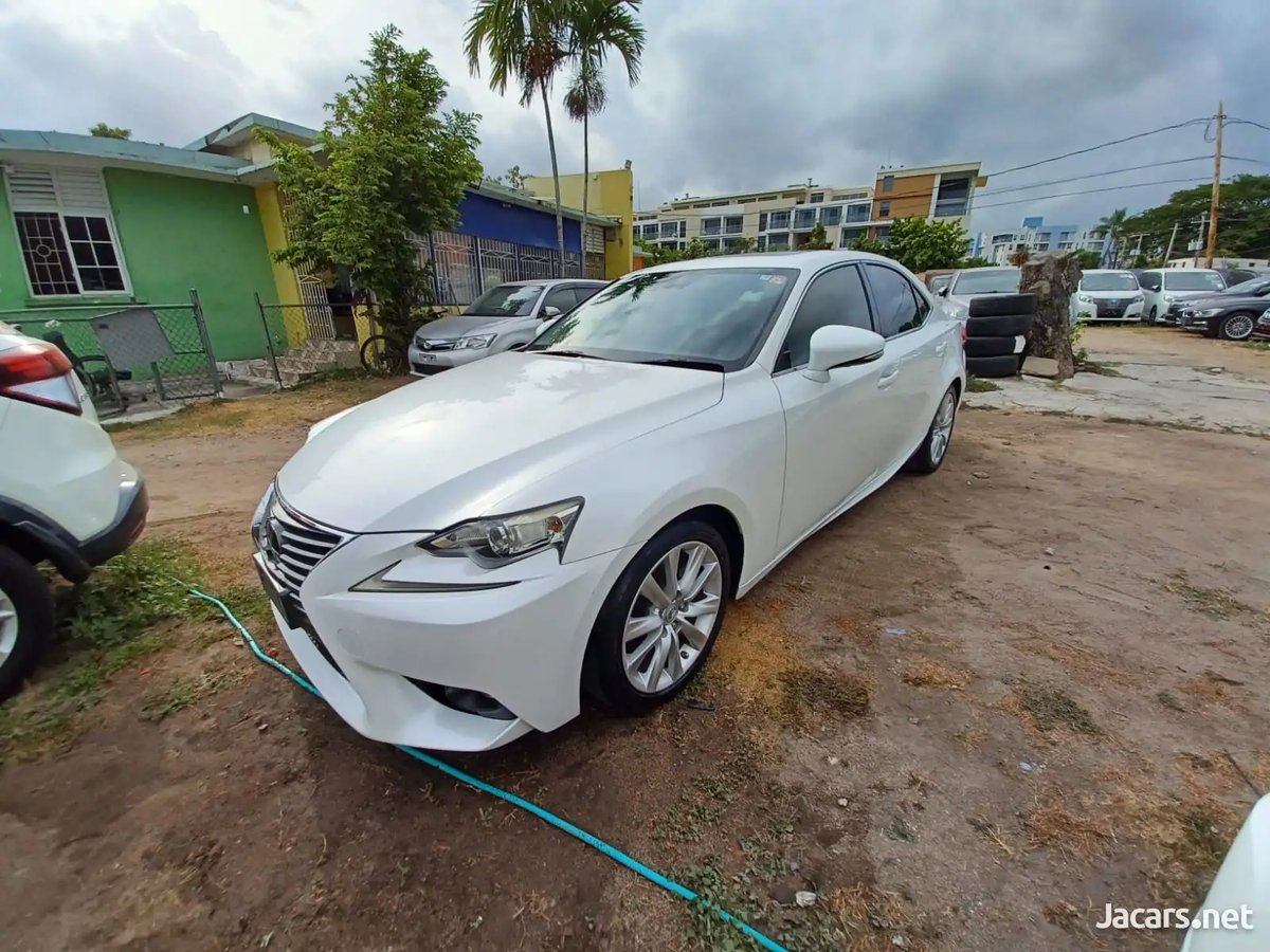 2015 LEXUS IS