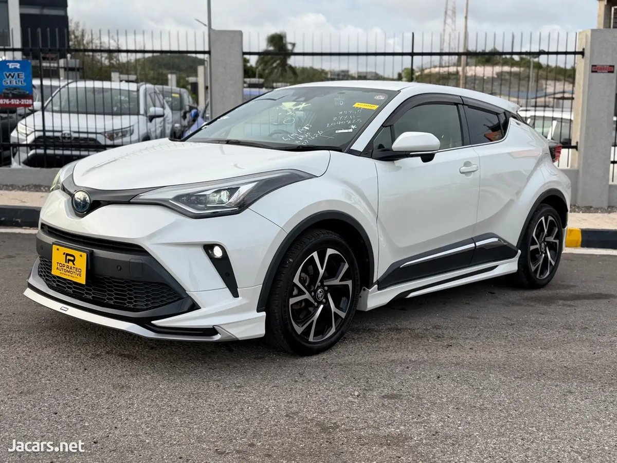 2021 TOYOTA C-HR