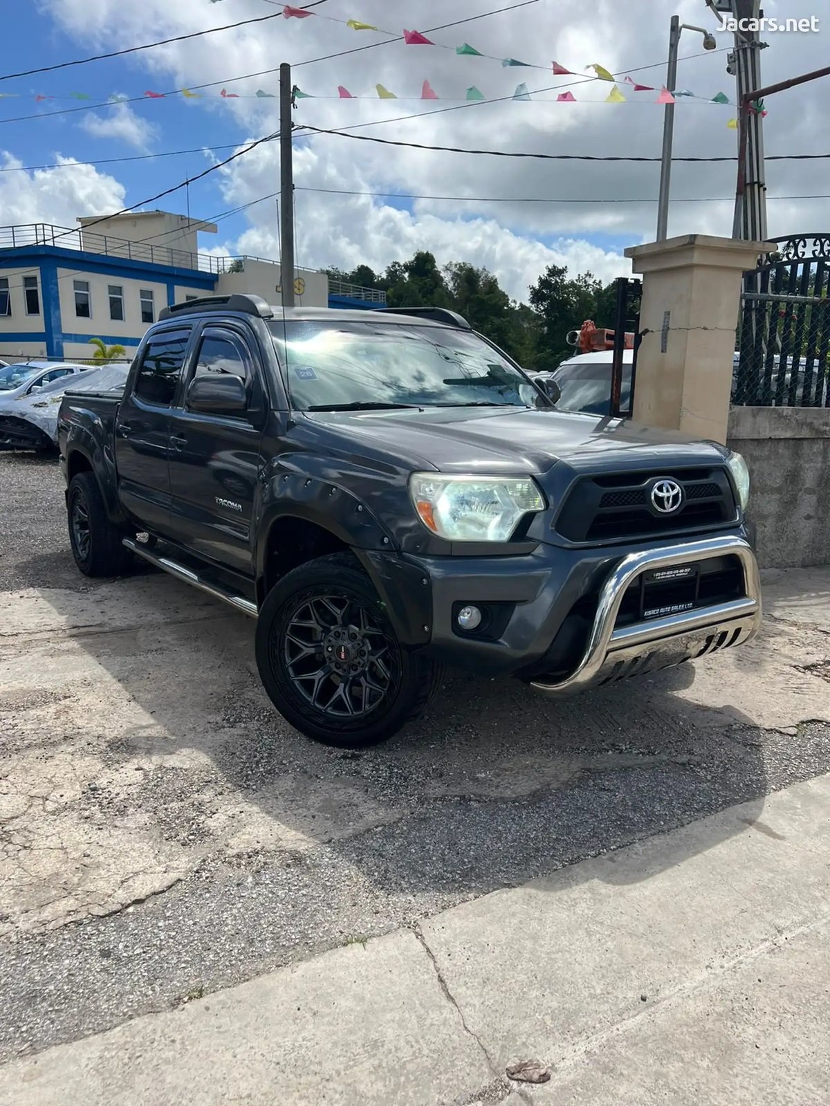 2015 TOYOTA Tacoma