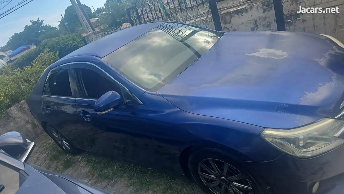 2015 TOYOTA Mark