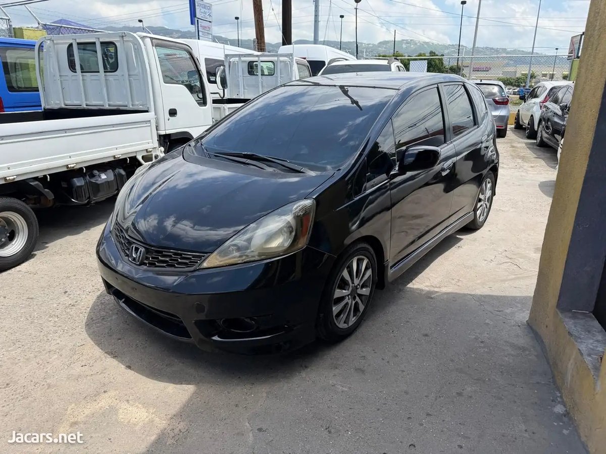 2013 HONDA Fit