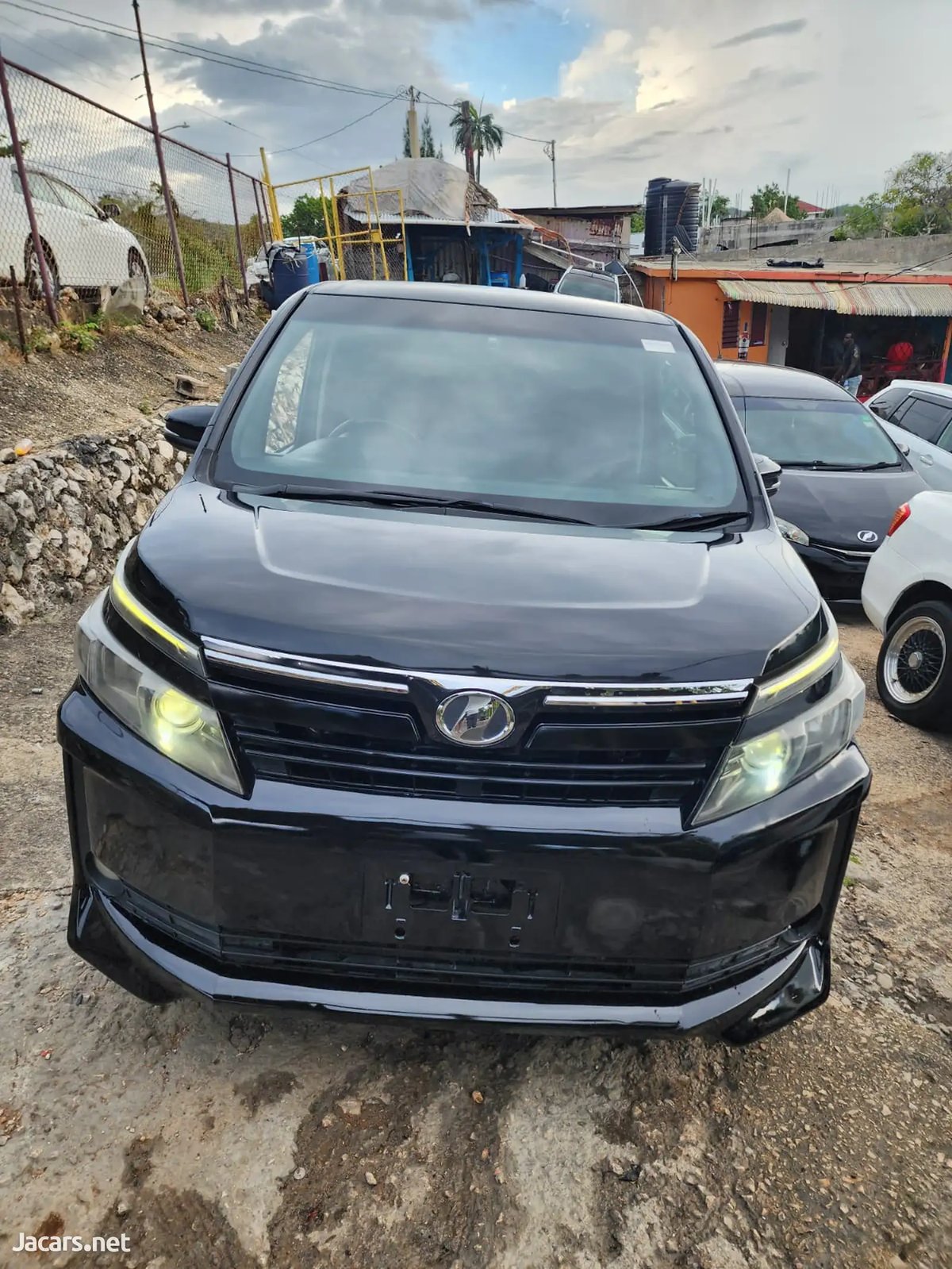 2014 TOYOTA Voxy
