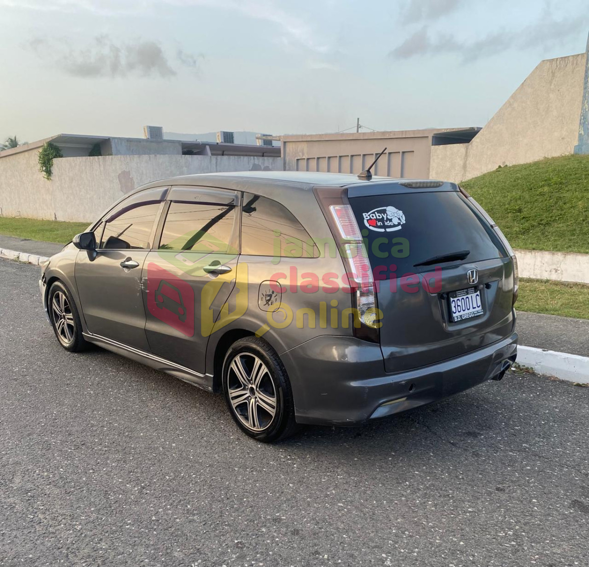2010 HONDA Stream