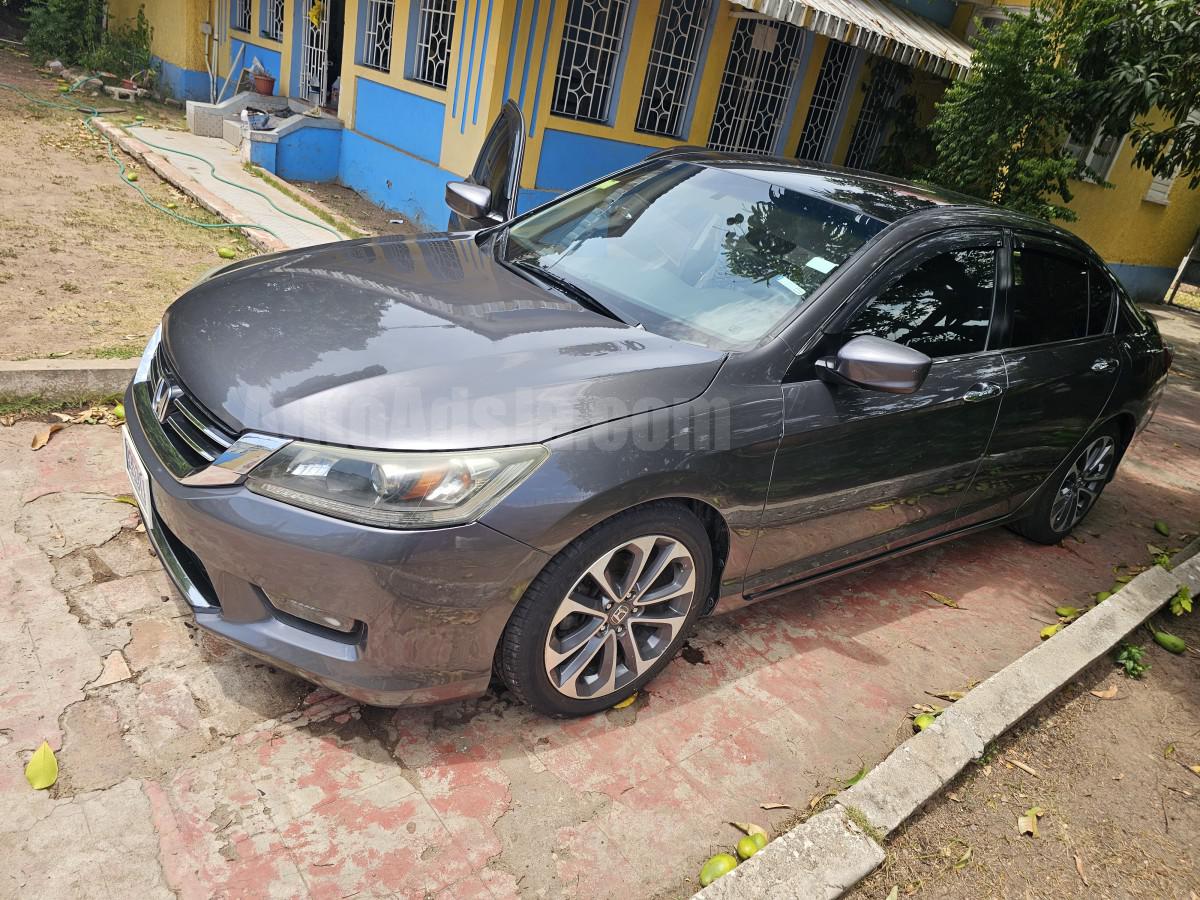 2015 HONDA ACCORD