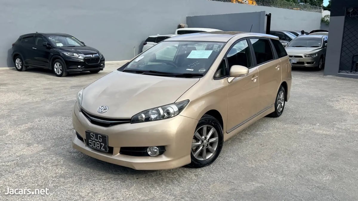 2016 TOYOTA Wish