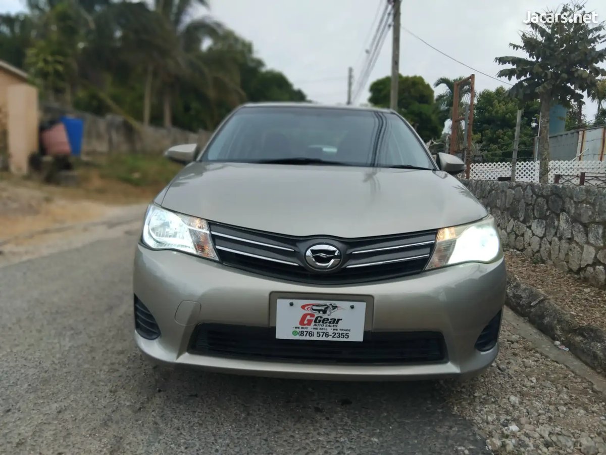 2014 TOYOTA Axio