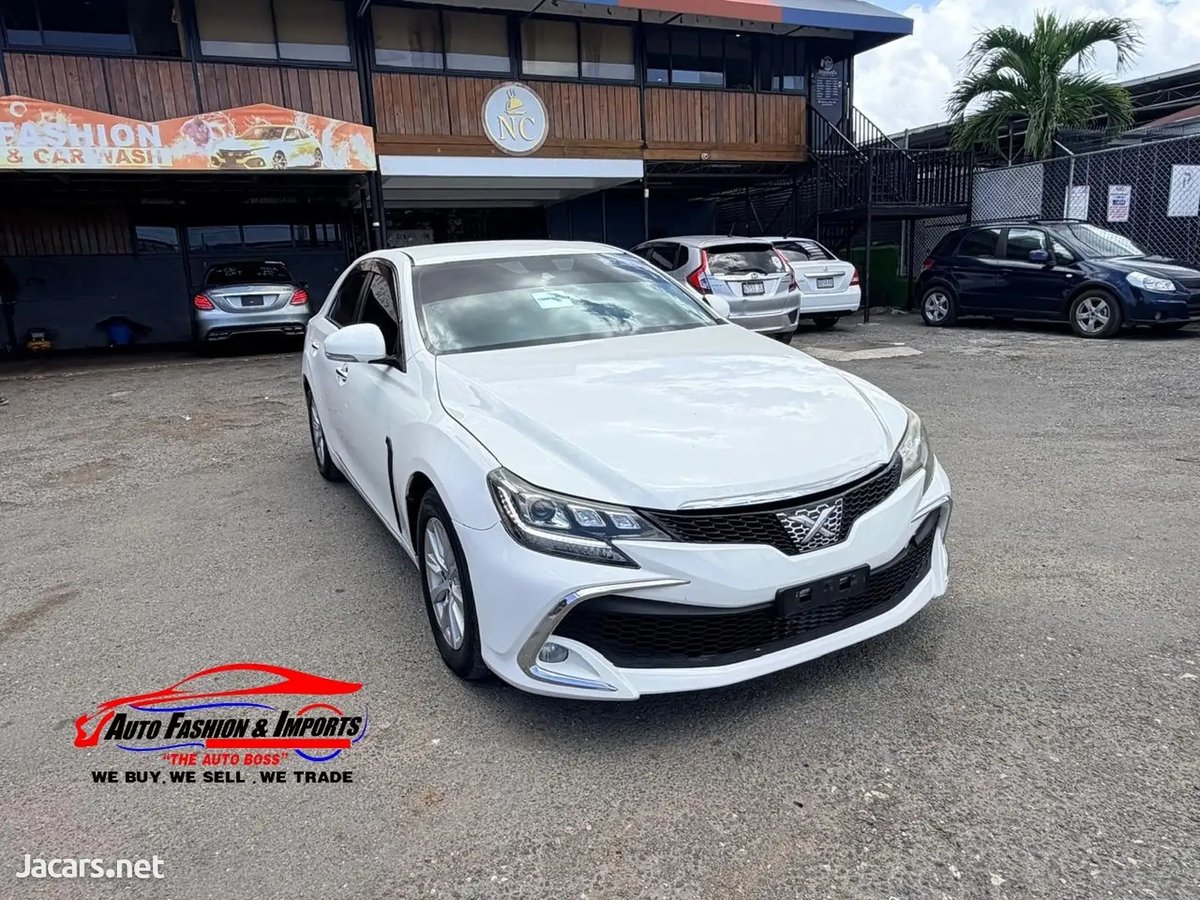 2017 TOYOTA Mark