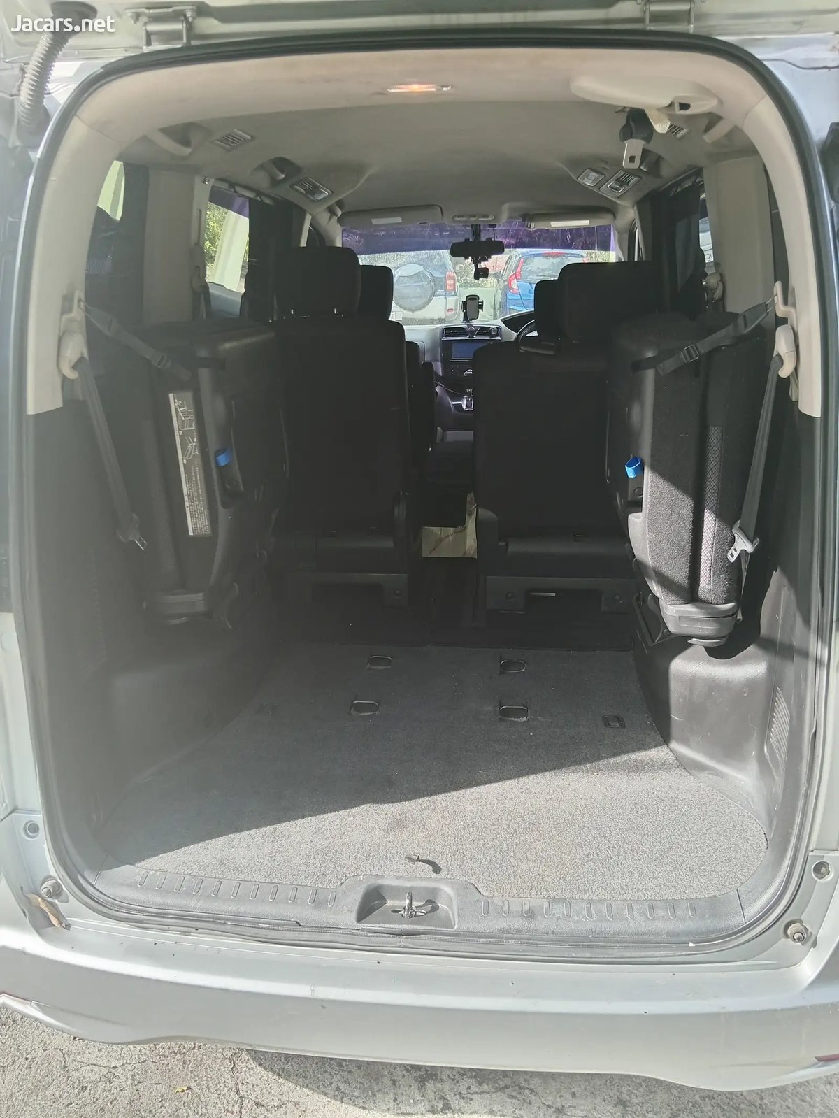 2013 NISSAN Serena
