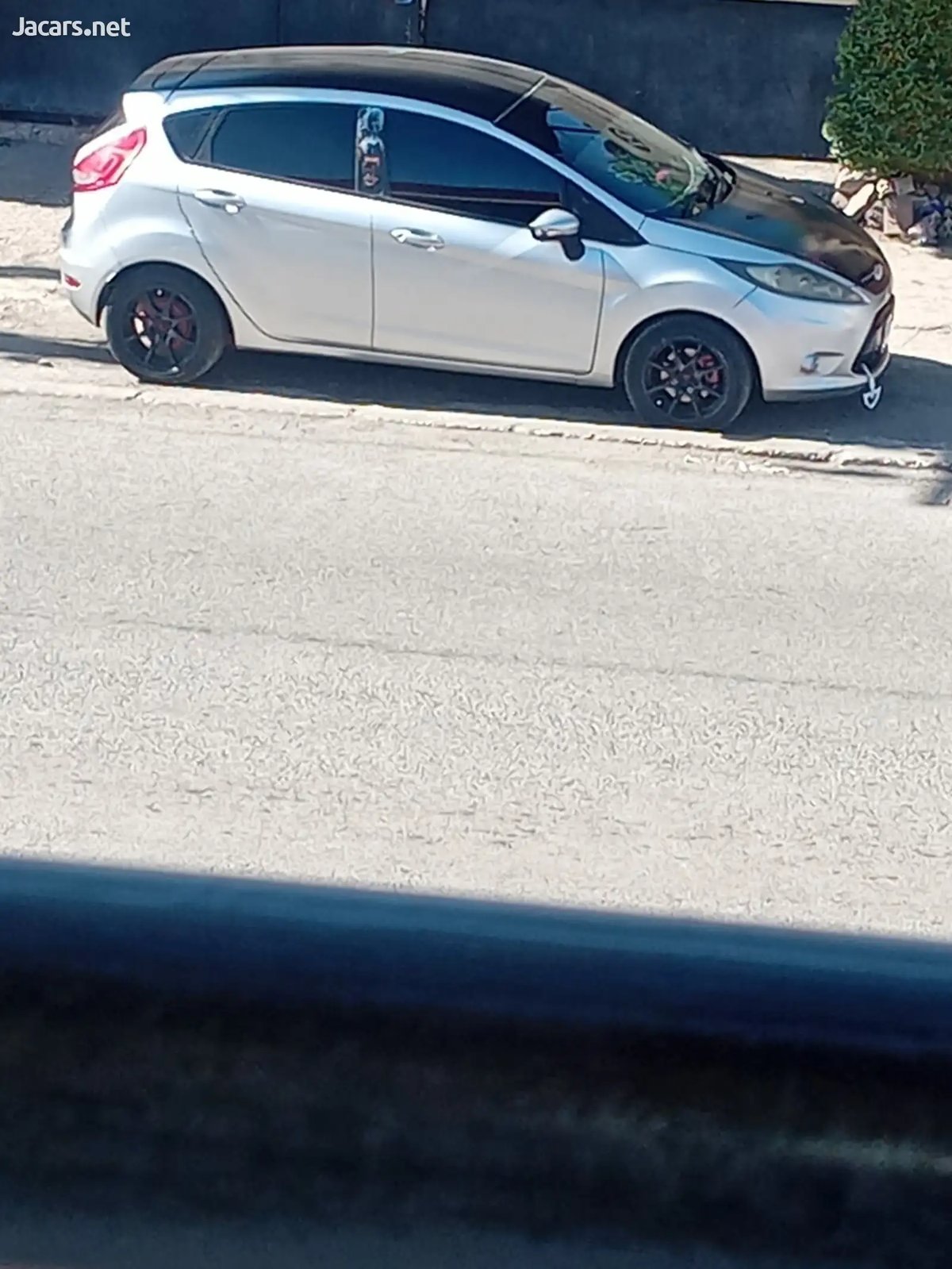 2010 FORD Fiesta