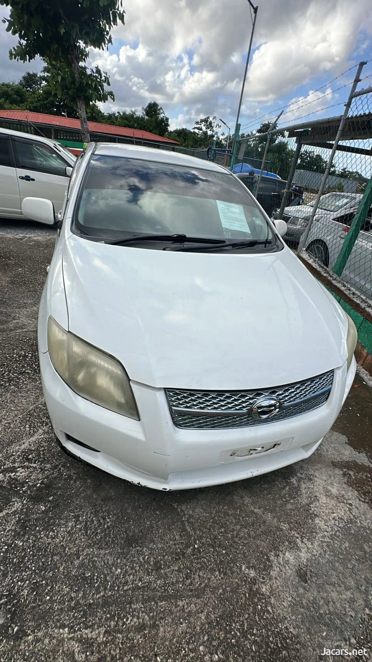 2012 TOYOTA Fielder