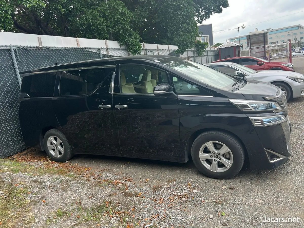 2018 TOYOTA Vellfire