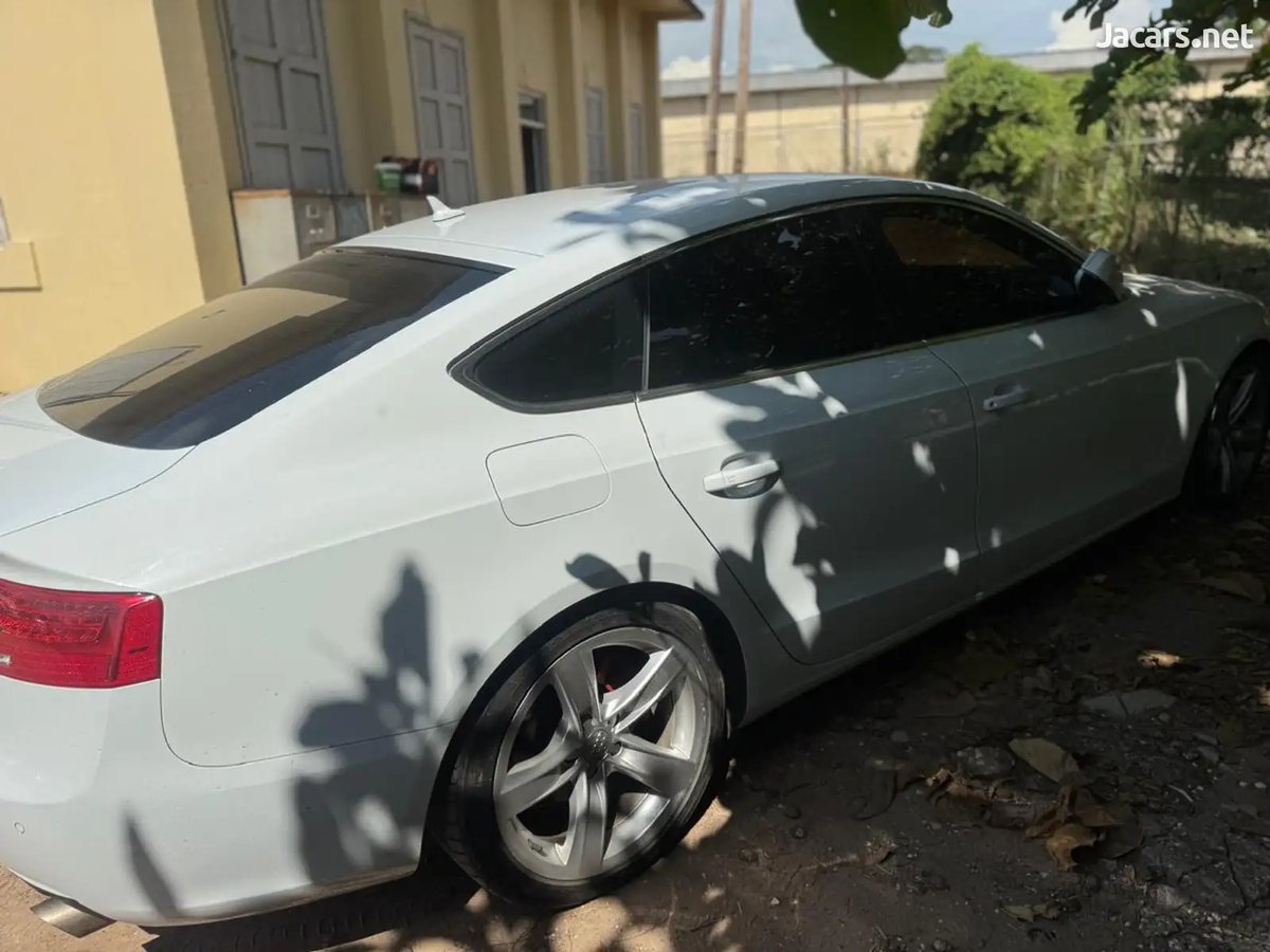 2013 AUDI A5
