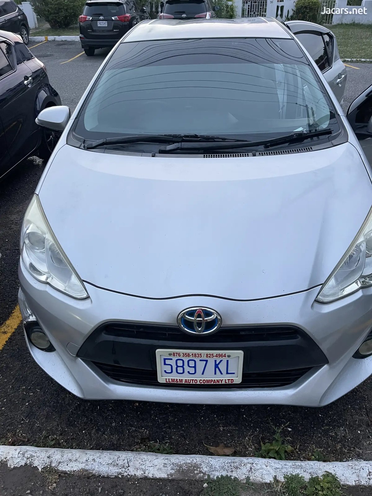 2017 TOYOTA Aqua