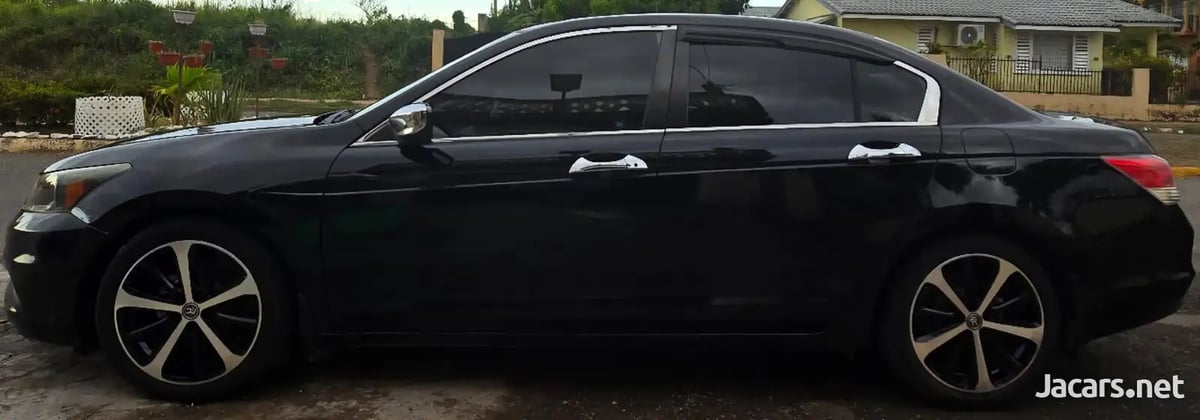 2011 HONDA Accord