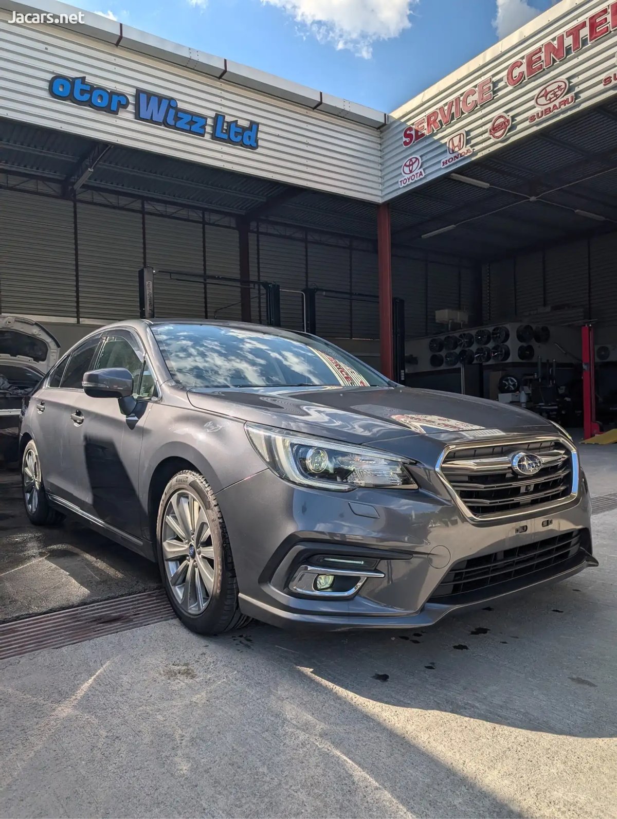 2019 SUBARU Legacy