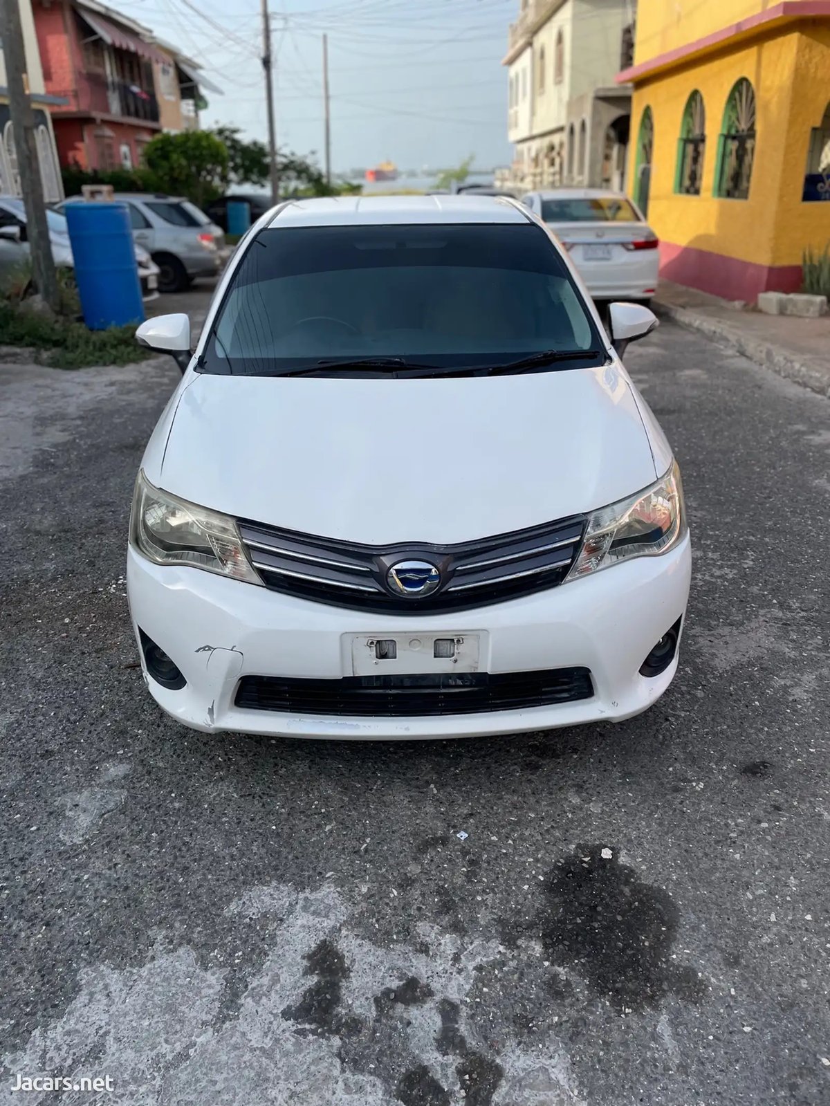 2013 TOYOTA Axio