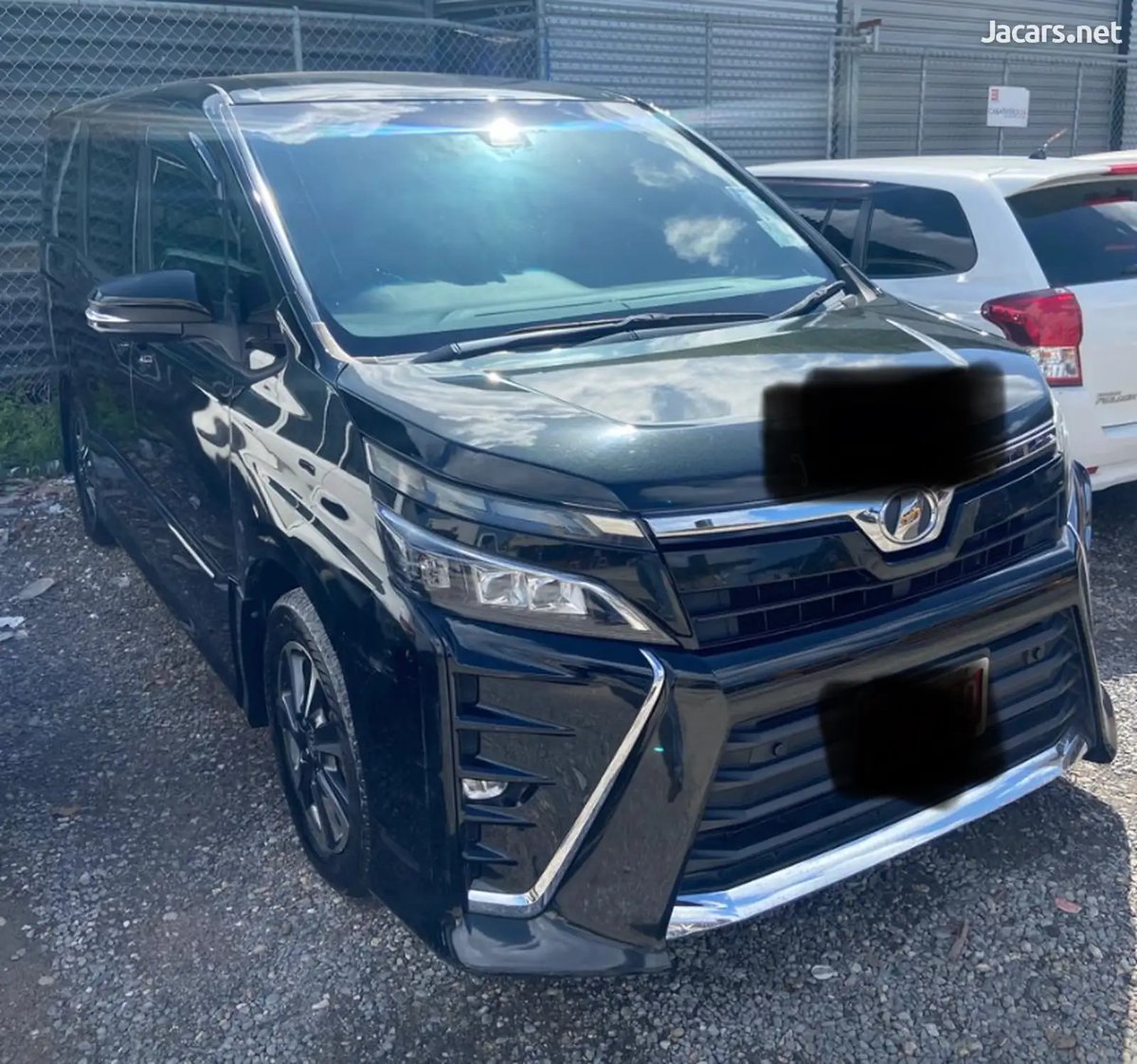 2019 TOYOTA Voxy