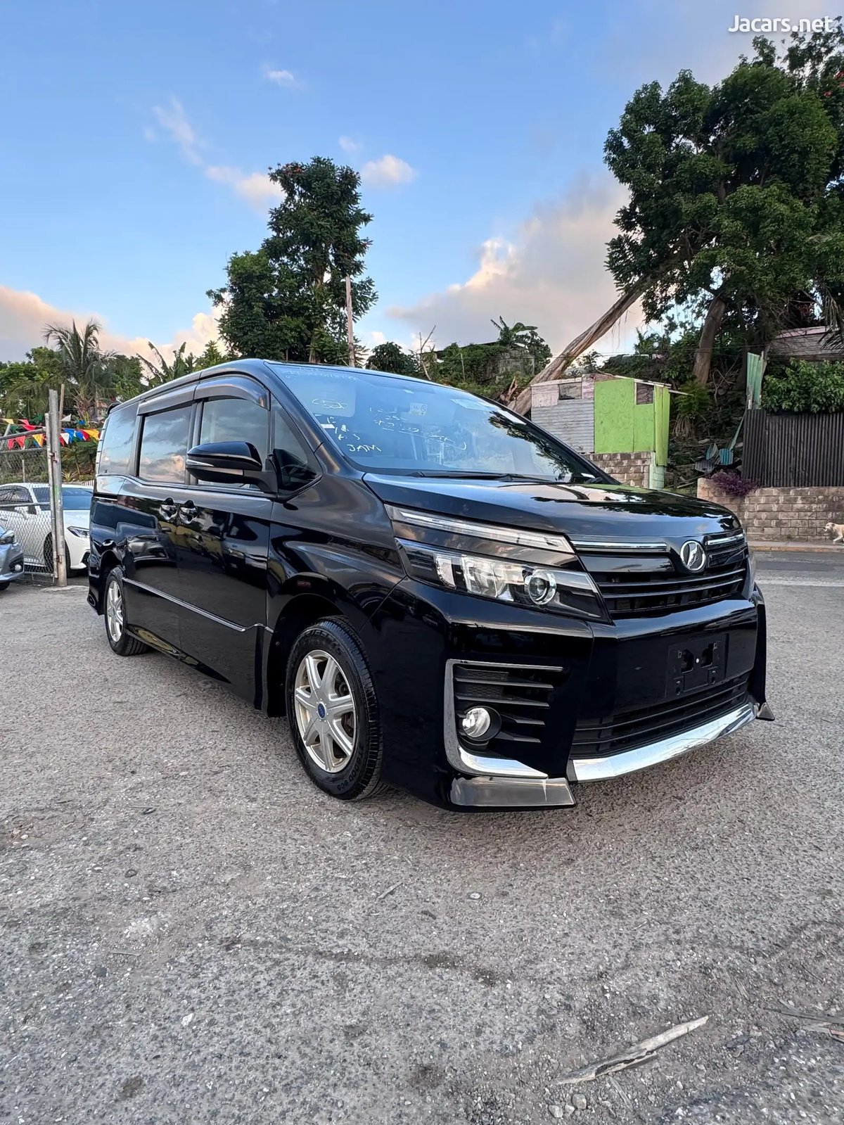 2015 TOYOTA Voxy