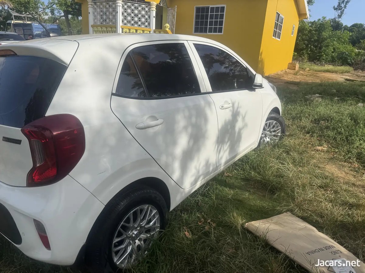 2020 KIA Picanto