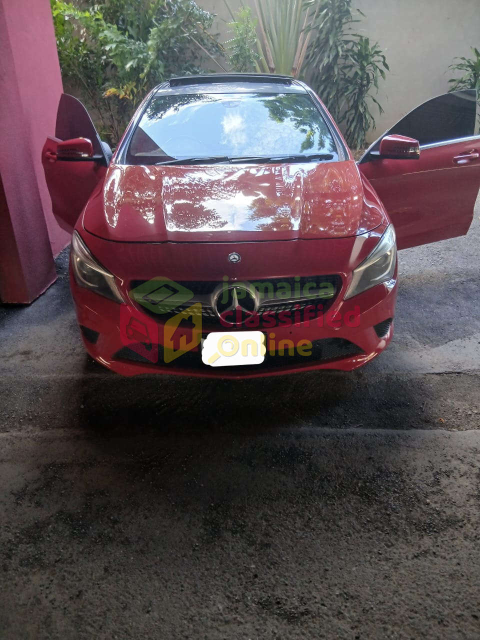2014 Mercedes-Benz CLA 180