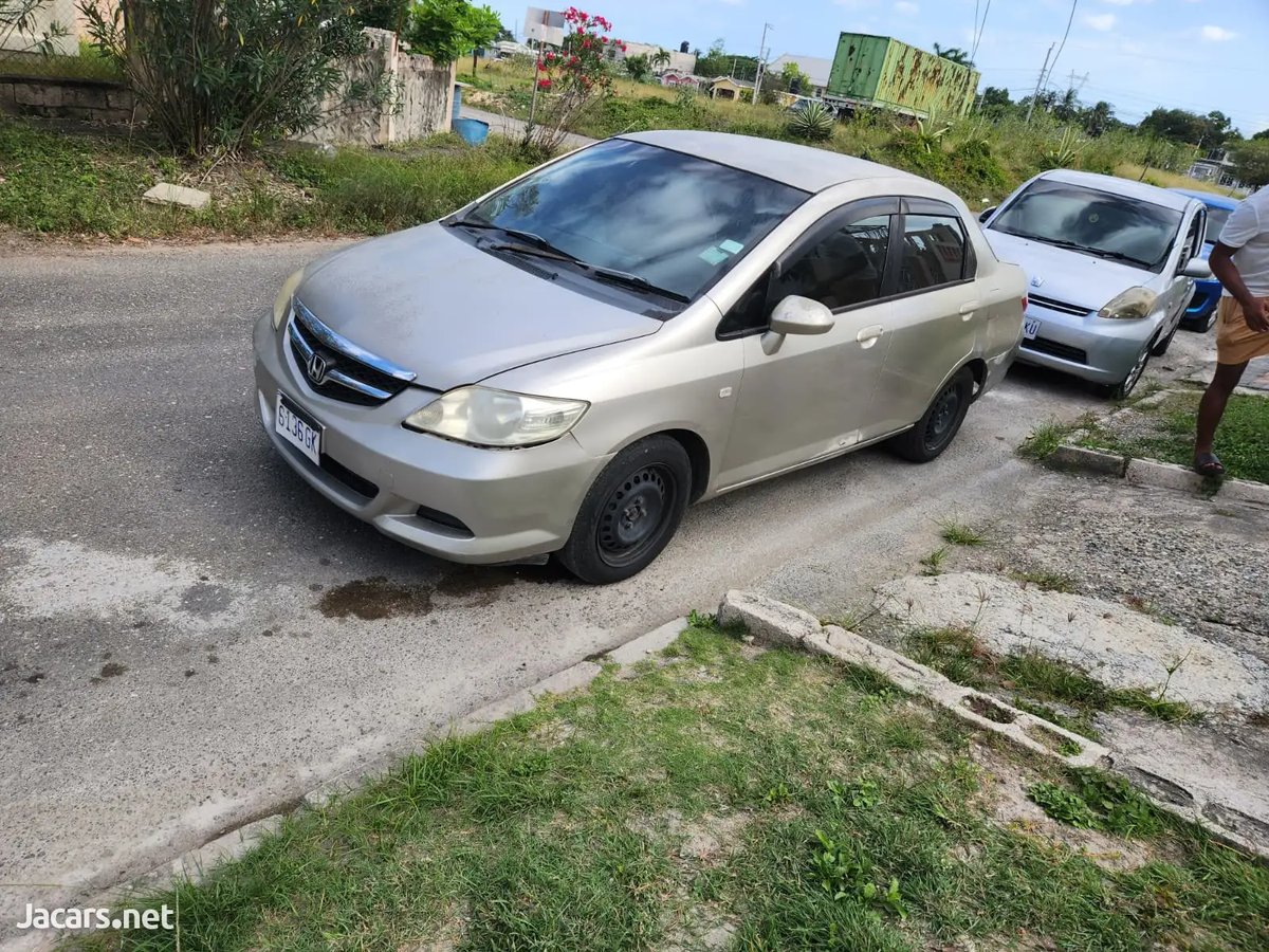 2007 HONDA Fit