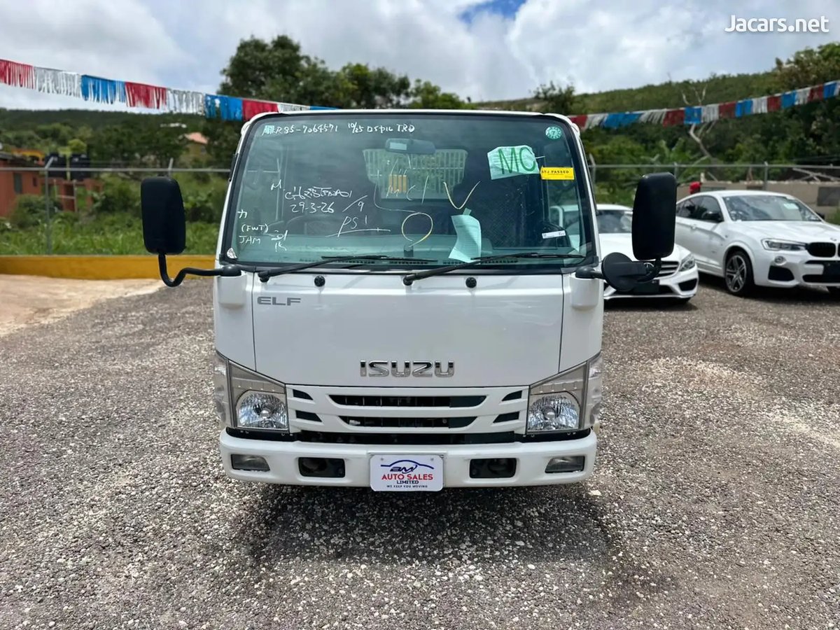 2017 ISUZU ELF