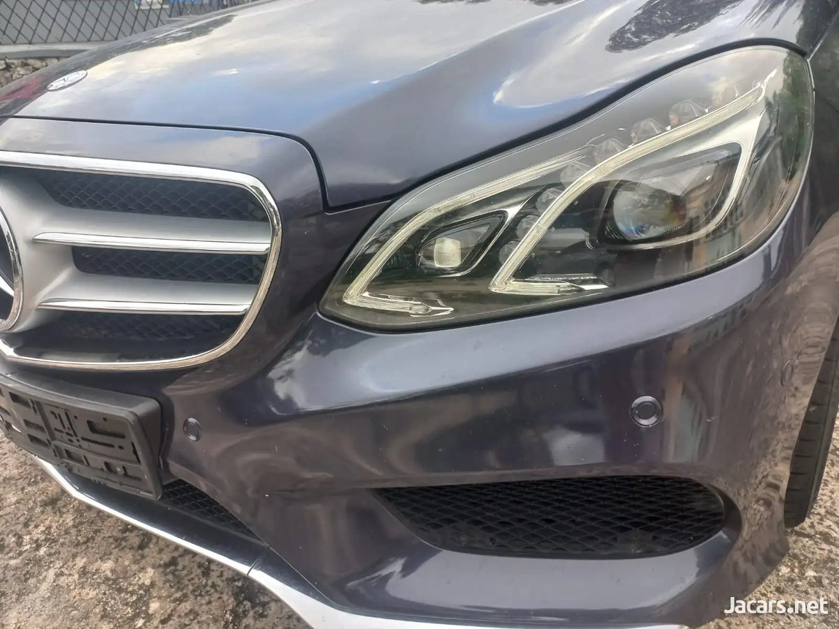 2016 Mercedes-Benz E-Class